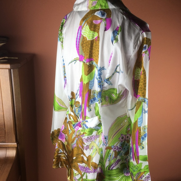 Miss Meng Silk Parrot Print Blouse - Picture 13 of 15
